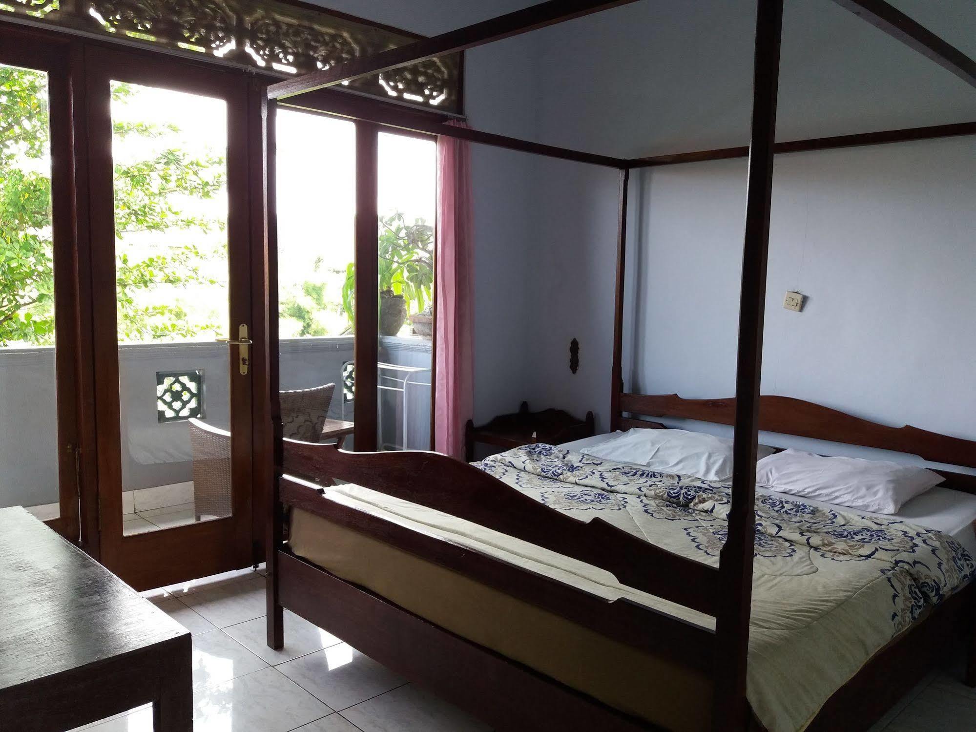Celagi Inn パダンバイ エクステリア 写真